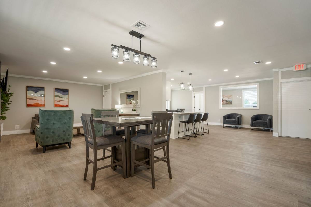 Townhouse for rent at 10149 E 32nd St, Tulsa, OK 74146