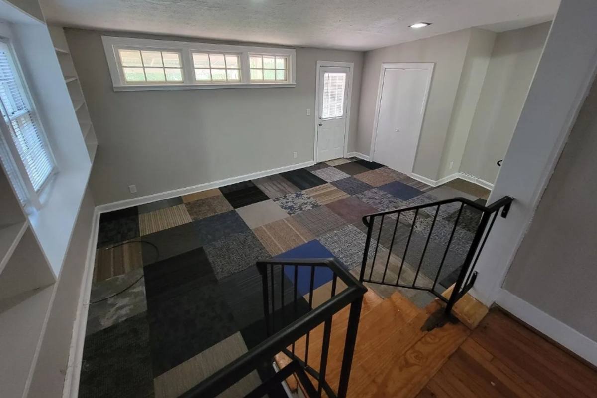 House for rent at 825 Kirkwood Ave, Anniston, AL 36207