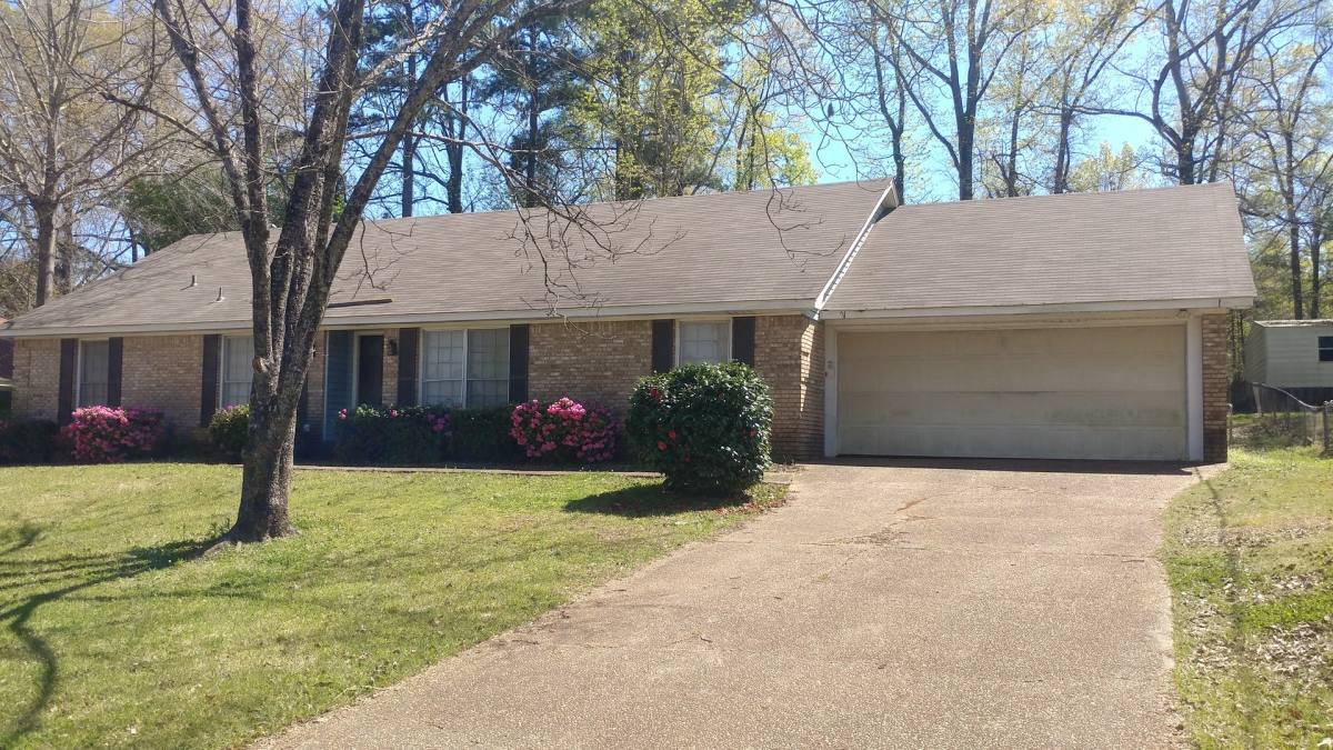 House for rent at 5007 15th Place E, Tuscaloosa, AL 35404