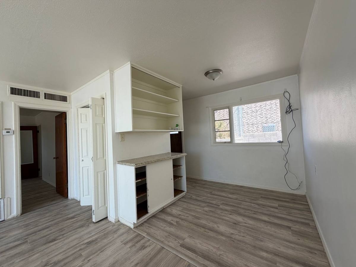 House for rent at 609 W 11th St, Roswell, NM 88201