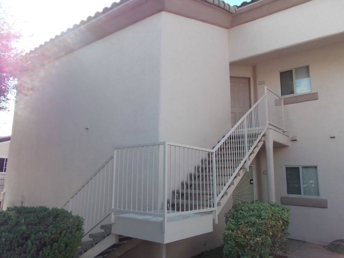 Condo for rent at 4555 E Sahara Ave, Las Vegas, NV 89104