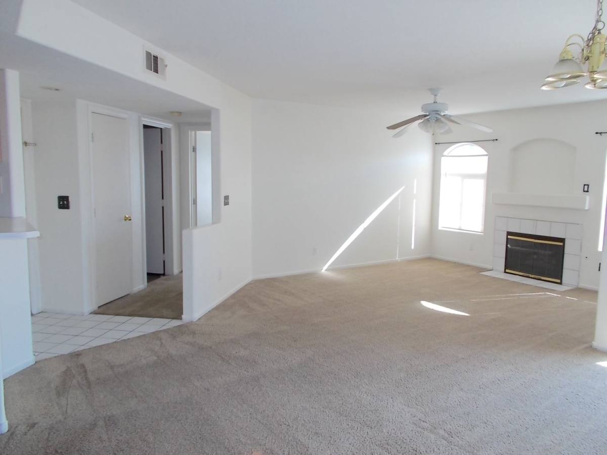 Condo for rent at 4555 E Sahara Ave, Las Vegas, NV 89104