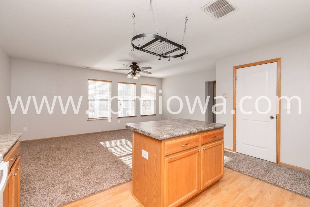 Townhouse for rent at 3181 SW Sharmin Lane, Ankeny, IA 50023