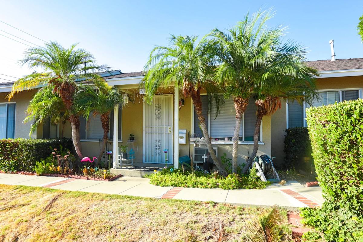 Apartment for rent at 7711 Painter Ave, Whittier, CA 90602