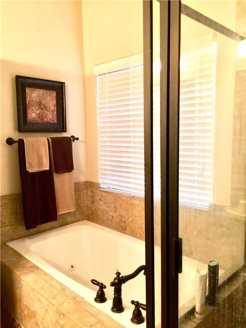 House for rent at 10052 Janet Loop, Dripping Springs, TX 78620