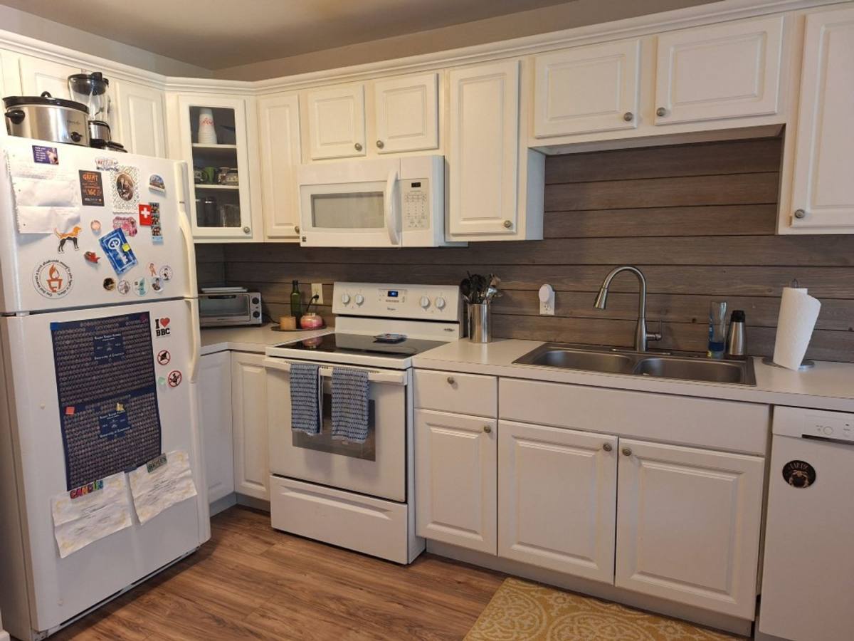 Condo for rent at 1636 Queen Anne Way, Knoxville, TN 37916