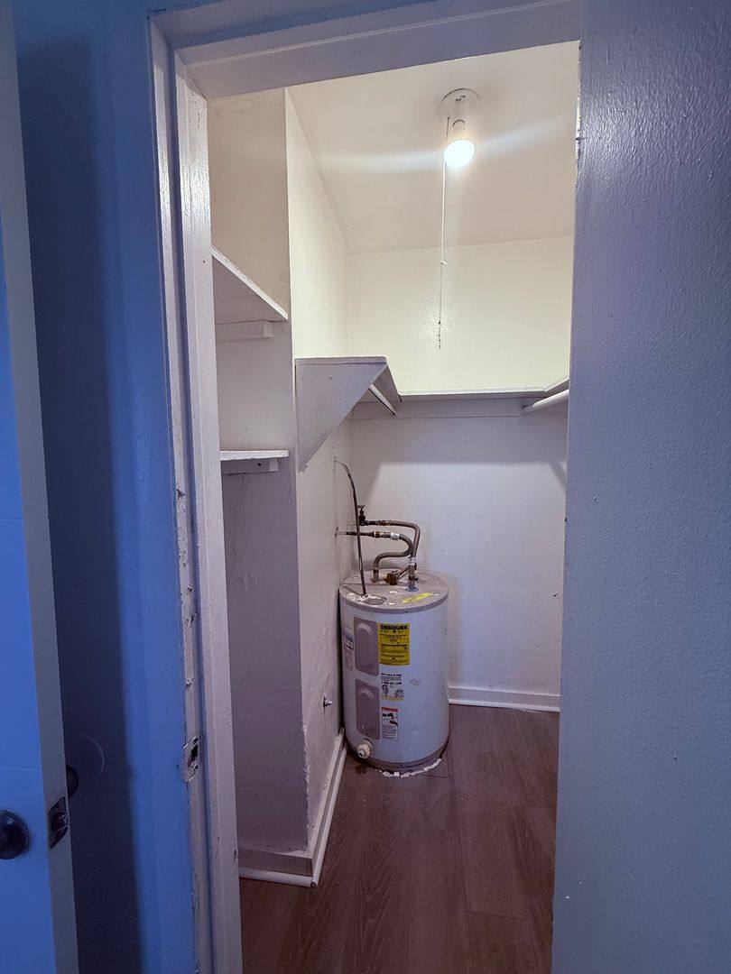 Apartment for rent at 17031 NE 21st Ave, Miami, FL 33162