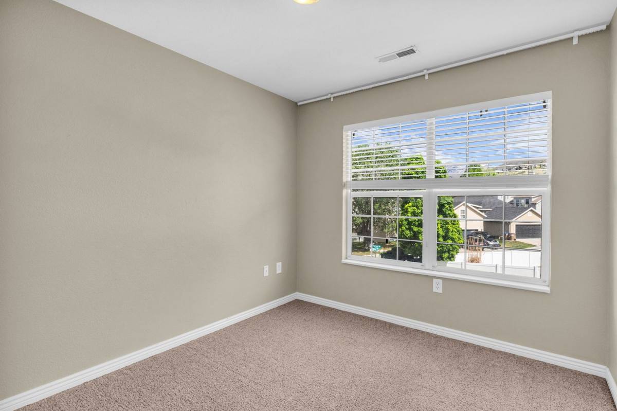 Townhouse for rent at 14108 Pepi Band Rd, Draper, UT 84020