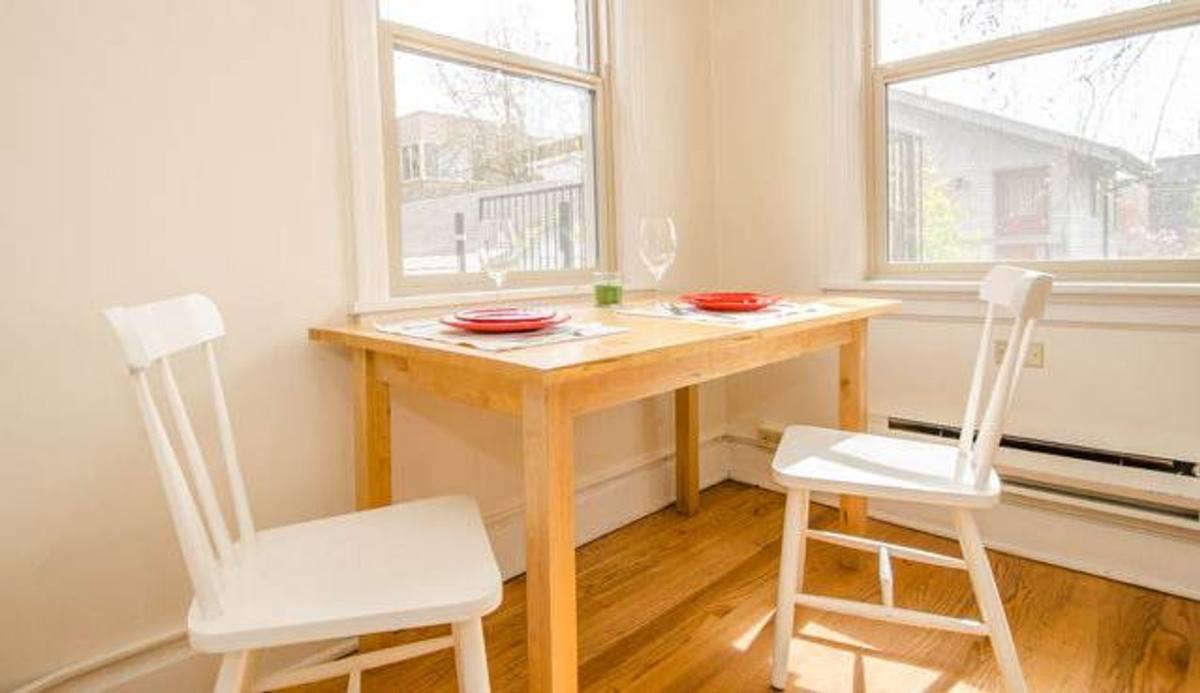 Apartment for rent at 712 3rd Ave W, Seattle, WA 98119