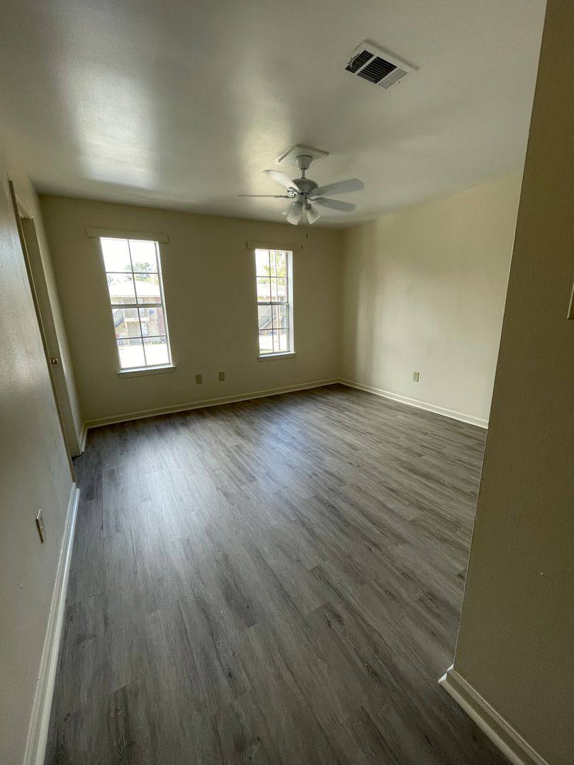 Apartment for rent at 8469 Governor, Baton Rouge, LA 70820