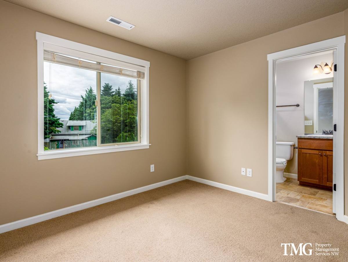Townhouse for rent at 4105 NE St Johns Rd, Vancouver, WA 98661