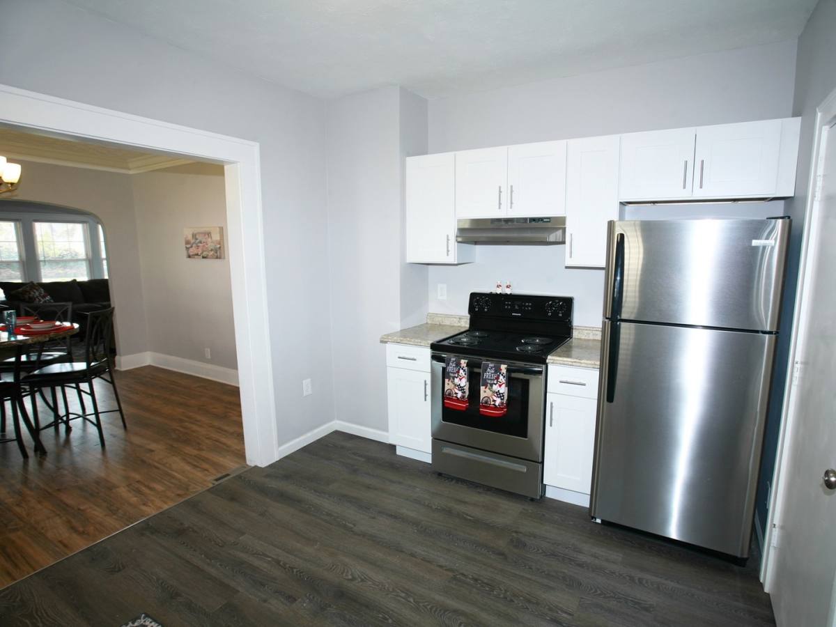 Apartment for rent at 3698 Menlo Rd, Cleveland, OH 44120