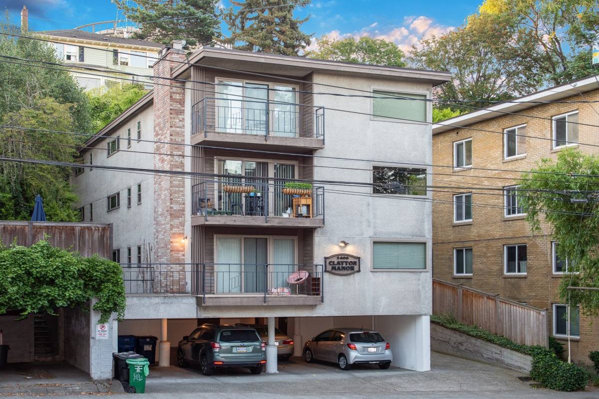 Apartment for rent at 1408 Queen Anne Ave N, Seattle, WA 98109