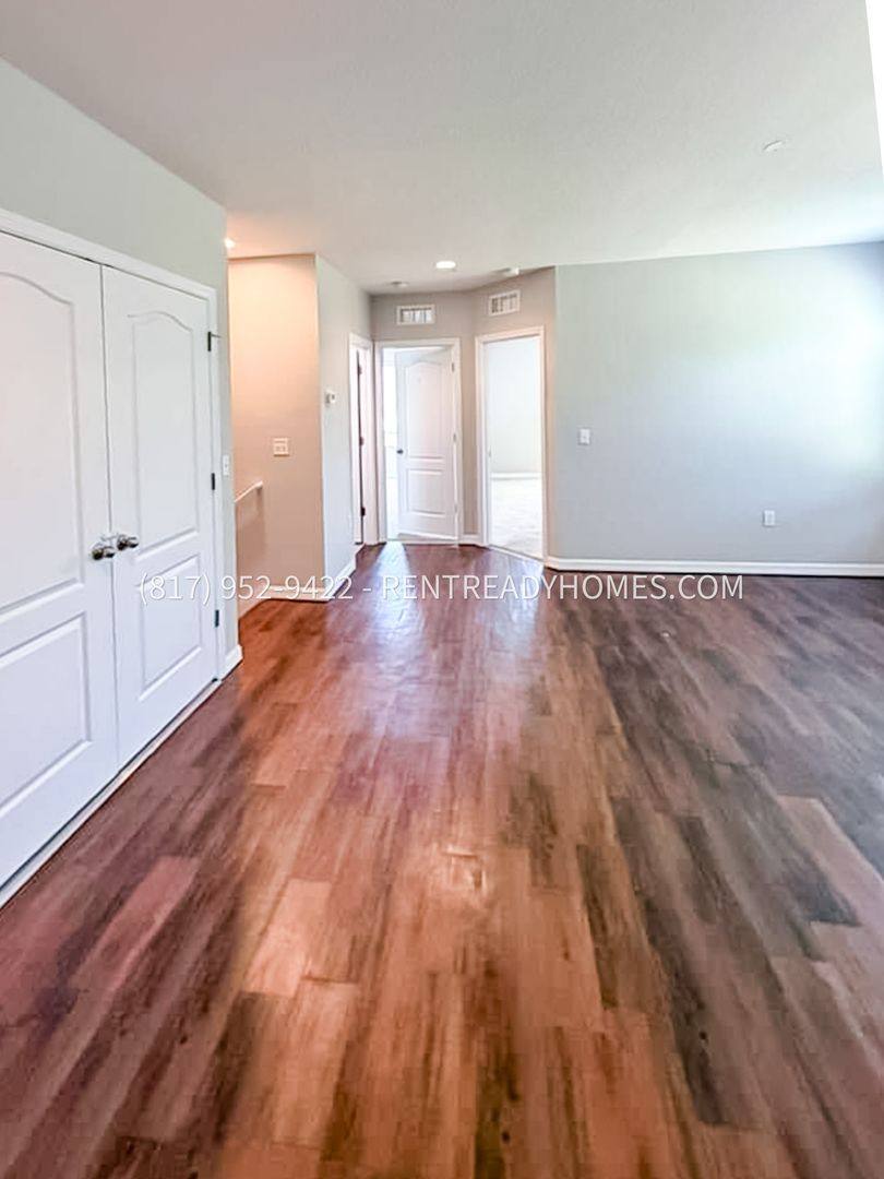 House for rent at 3943 Claybrook Dr, Wesley Chapel, FL 33544
