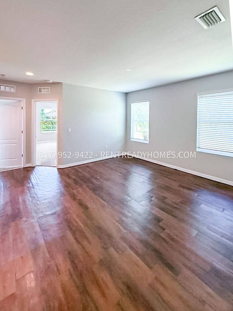 House for rent at 3943 Claybrook Dr, Wesley Chapel, FL 33544
