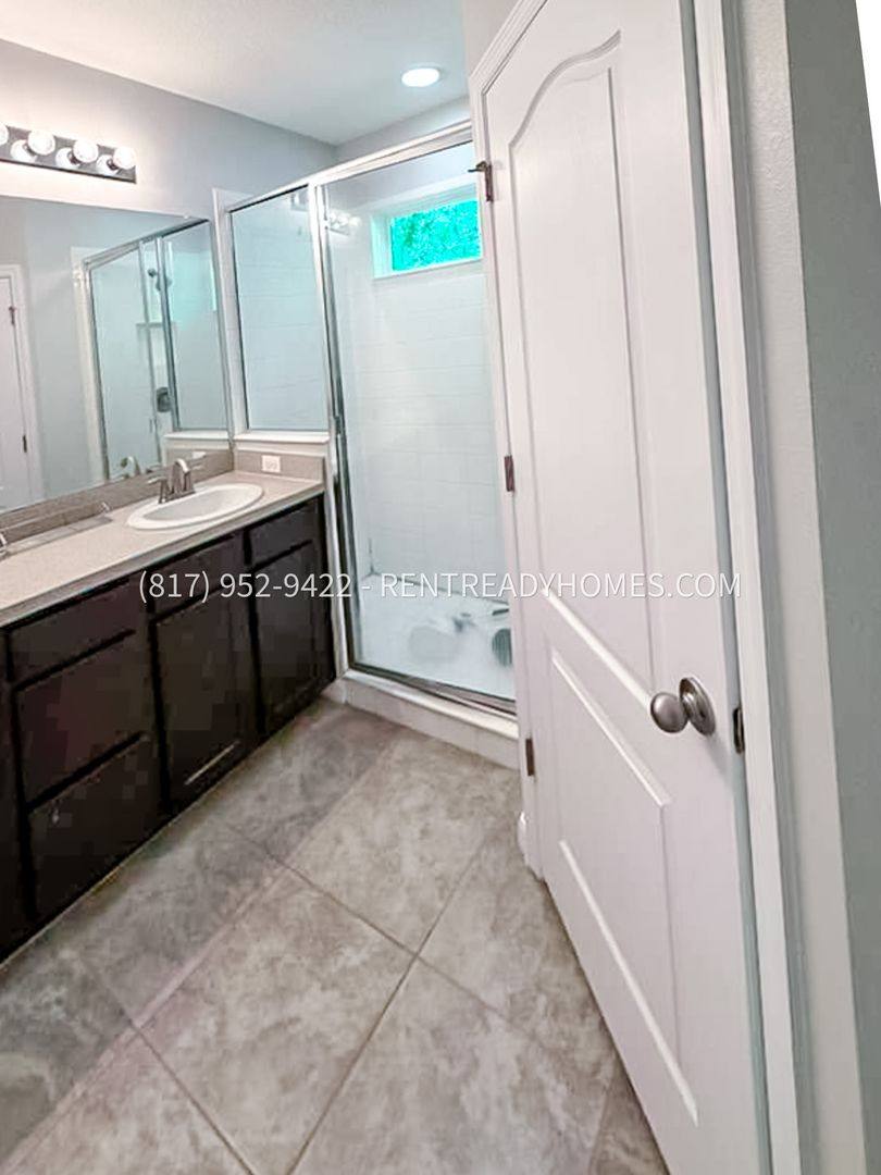 House for rent at 3943 Claybrook Dr, Wesley Chapel, FL 33544