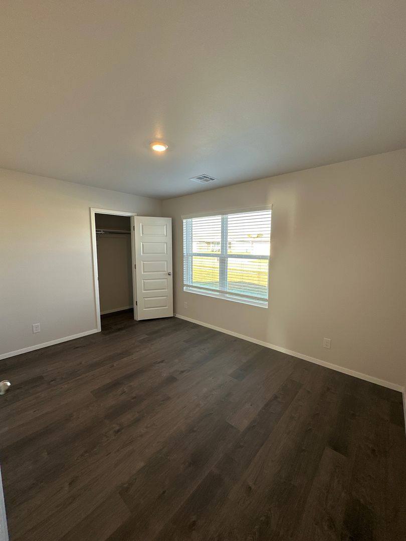 House for rent at 29064 E 78th Place S, Broken Arrow, OK 74014