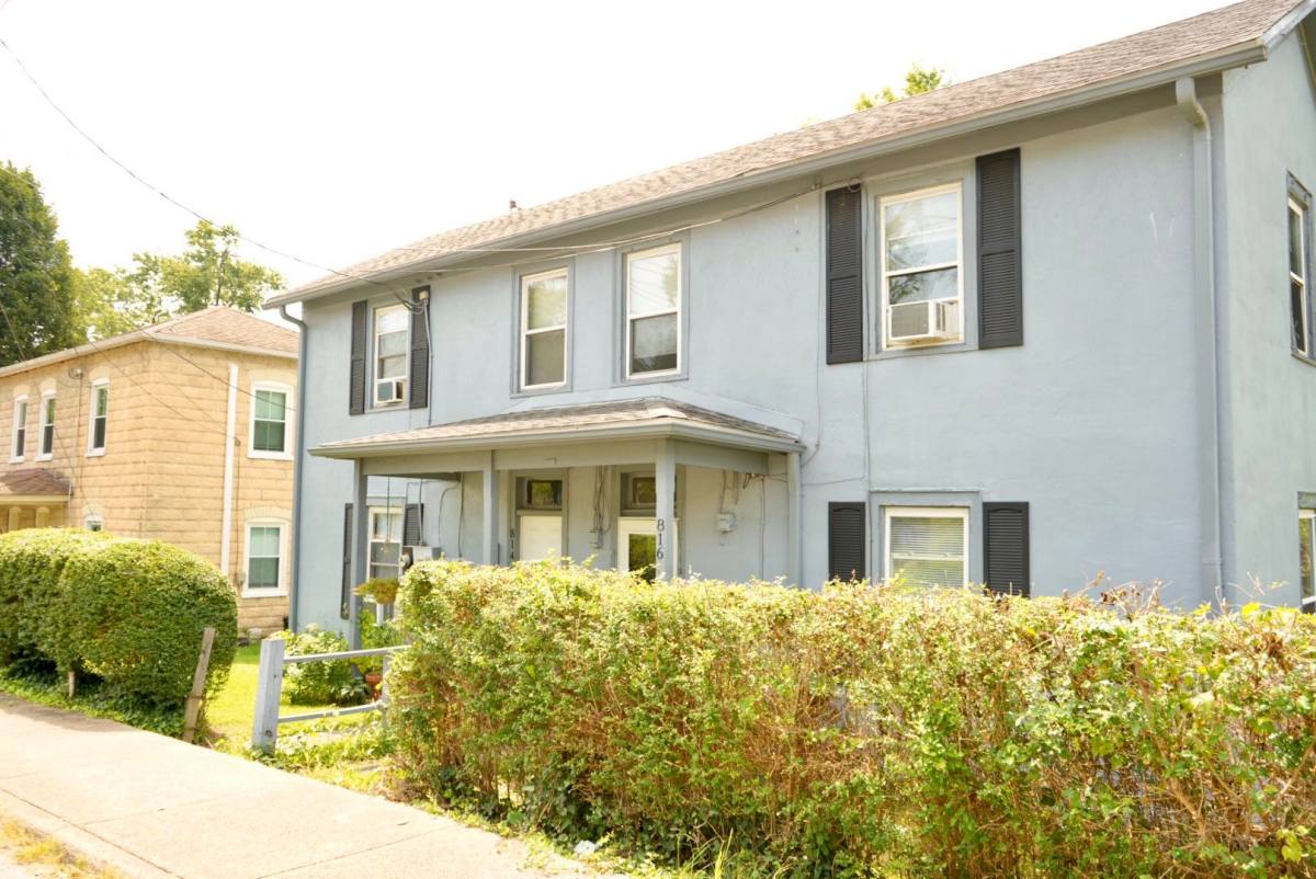 Apartment for rent at 814 816 Page St, Charlottesville, VA 22903
