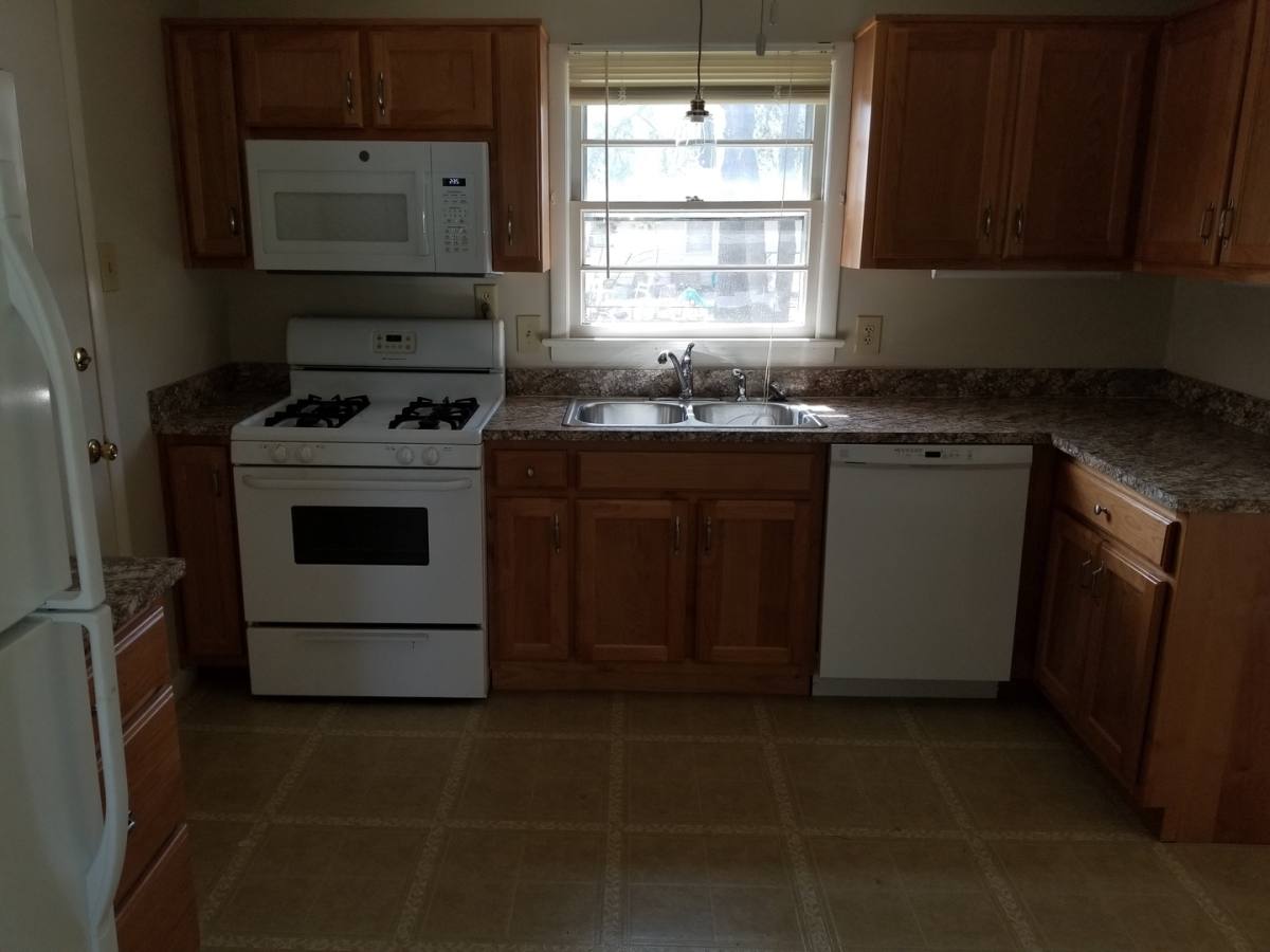 House for rent at 12 Clemwood Parkway, Hampton, VA 23669