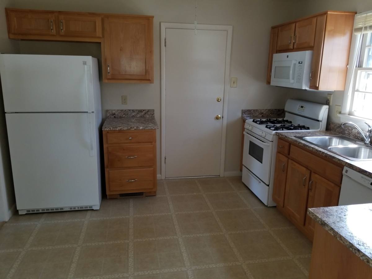 House for rent at 12 Clemwood Parkway, Hampton, VA 23669