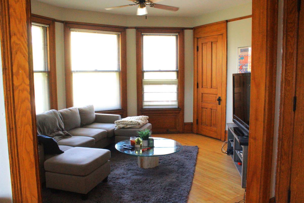 Apartment for rent at 1506 N Jackson St, Milwaukee, WI 53202