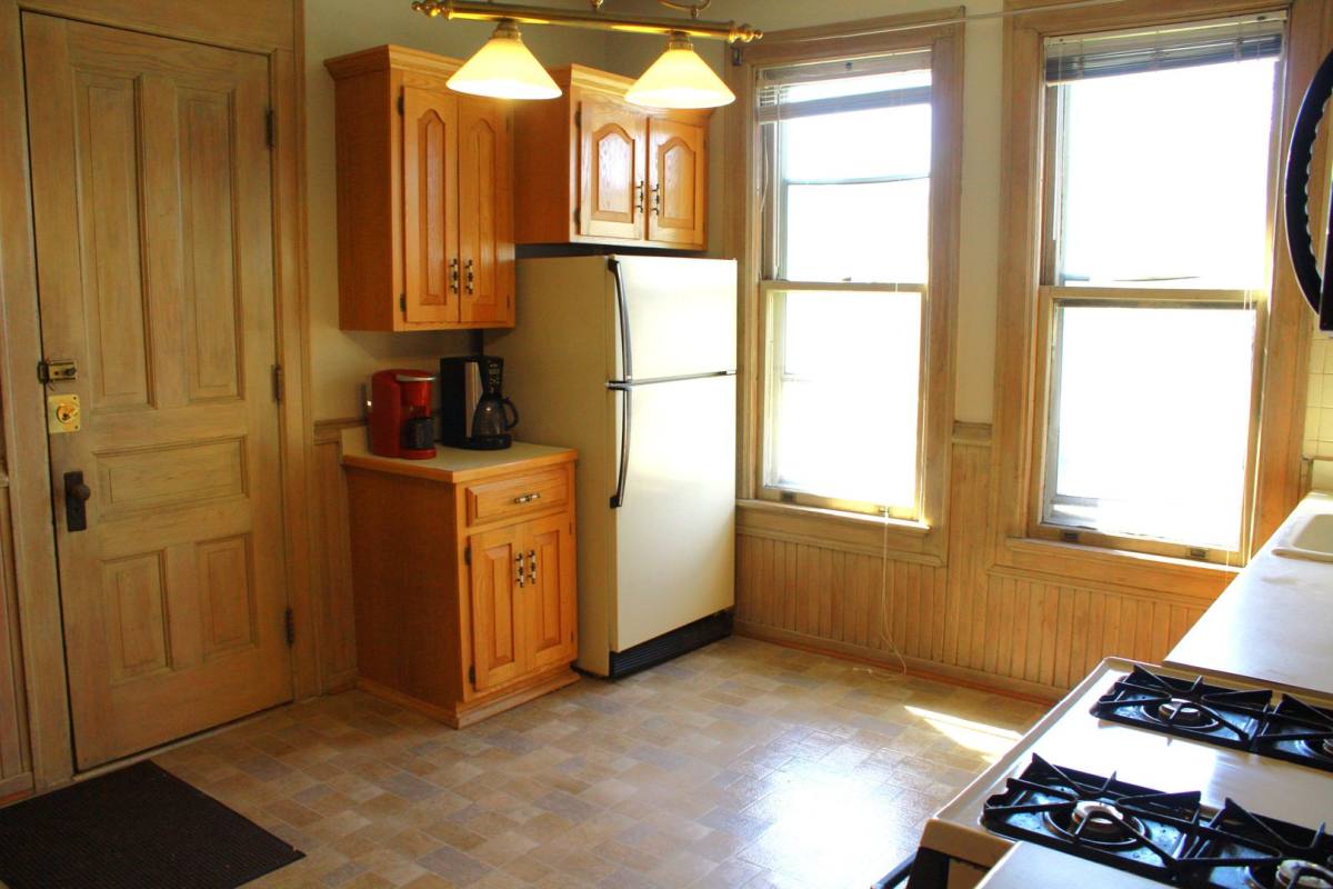 Apartment for rent at 1506 N Jackson St, Milwaukee, WI 53202