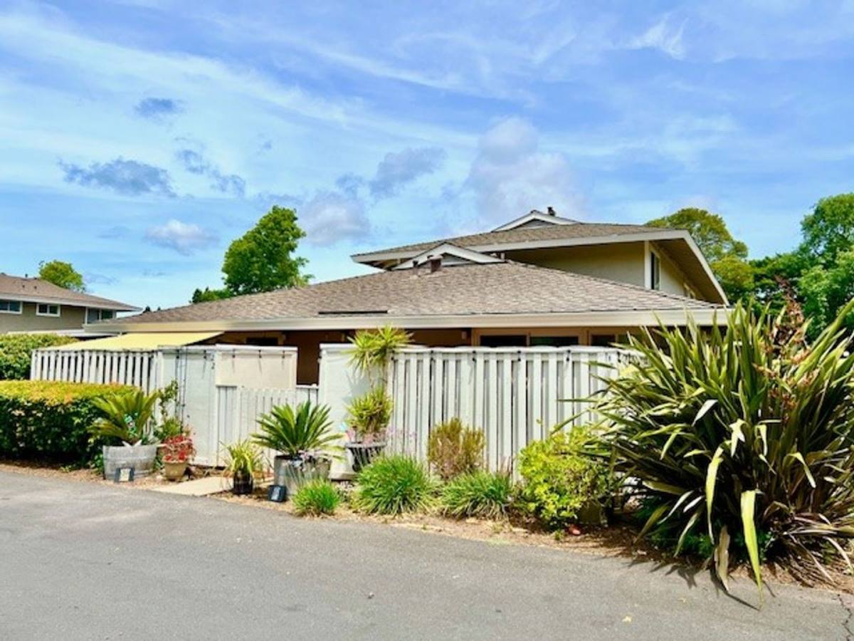 Condo for rent at 22 Belvedere Court, Napa, CA 94559