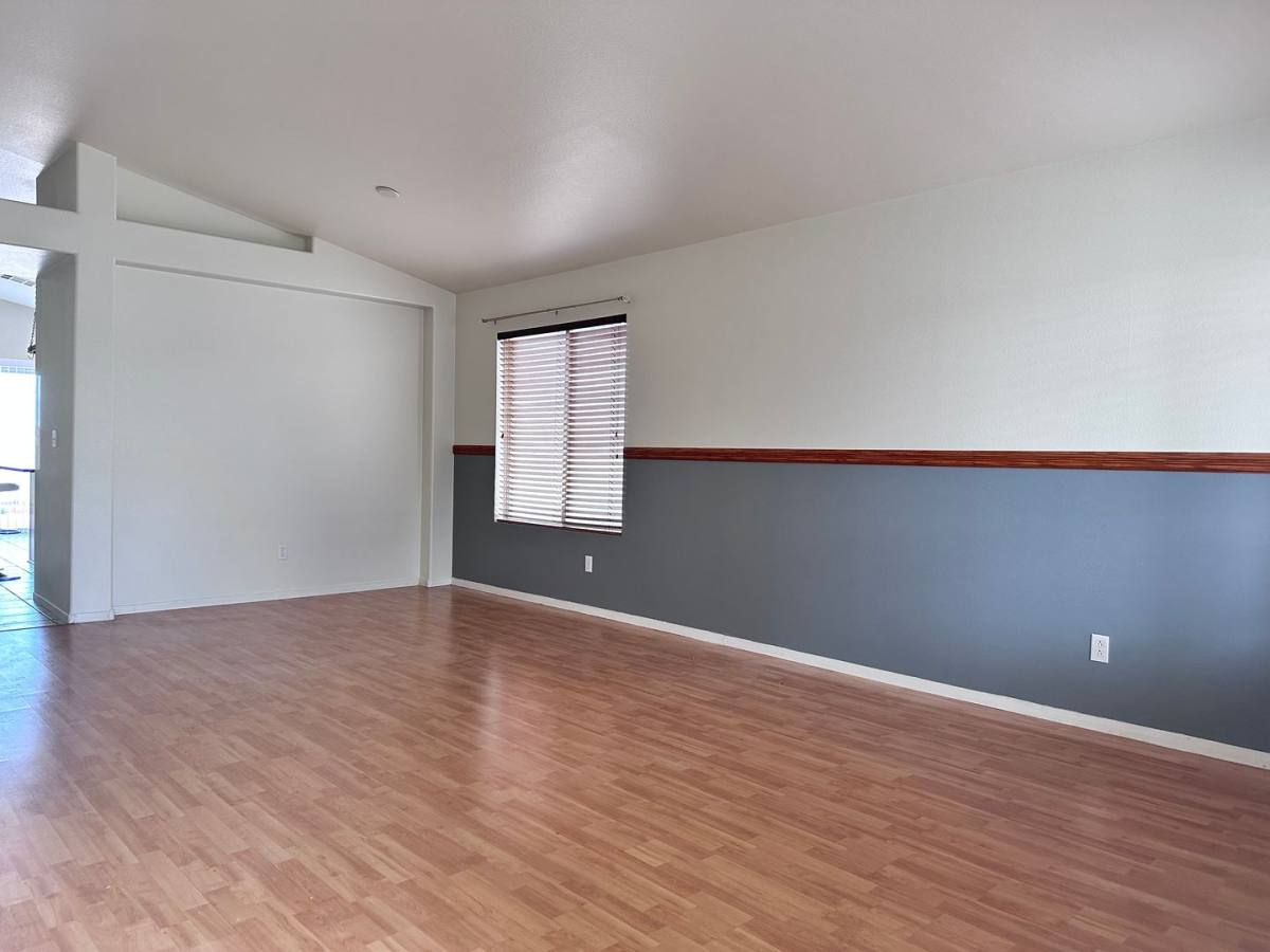 House for rent at 1098 Havenworth Ave, Las Vegas, NV 89123