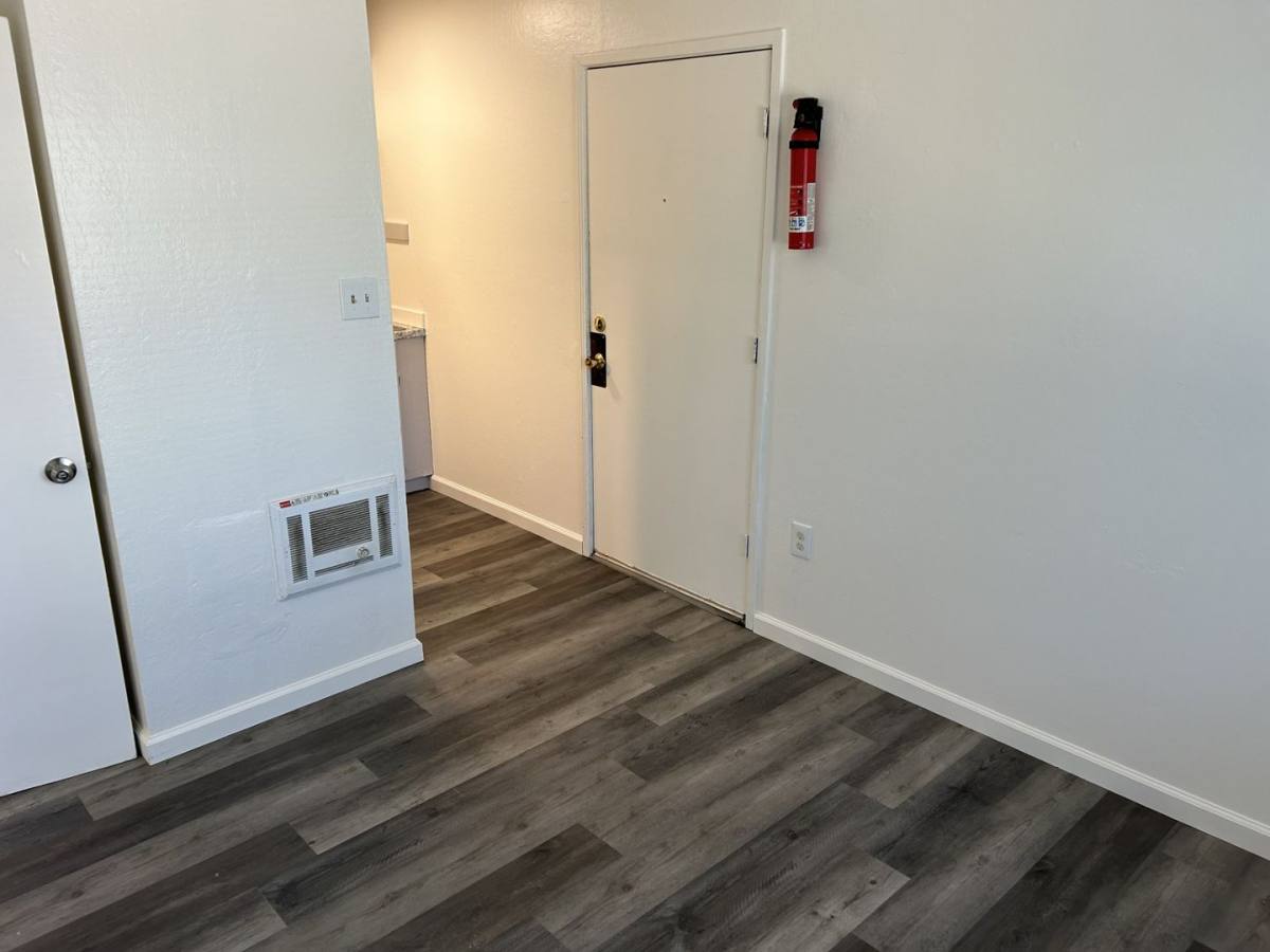 Apartment for rent at 218 Mississippi St, Vallejo, CA 94590
