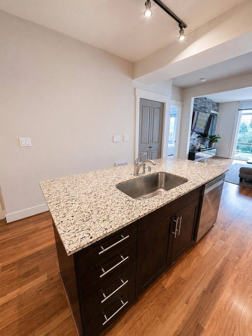 Condo for rent at 699 John St, Seattle, WA 98109