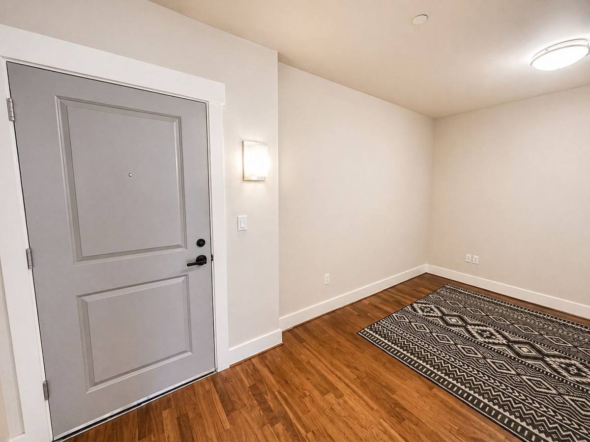 Condo for rent at 699 John St, Seattle, WA 98109