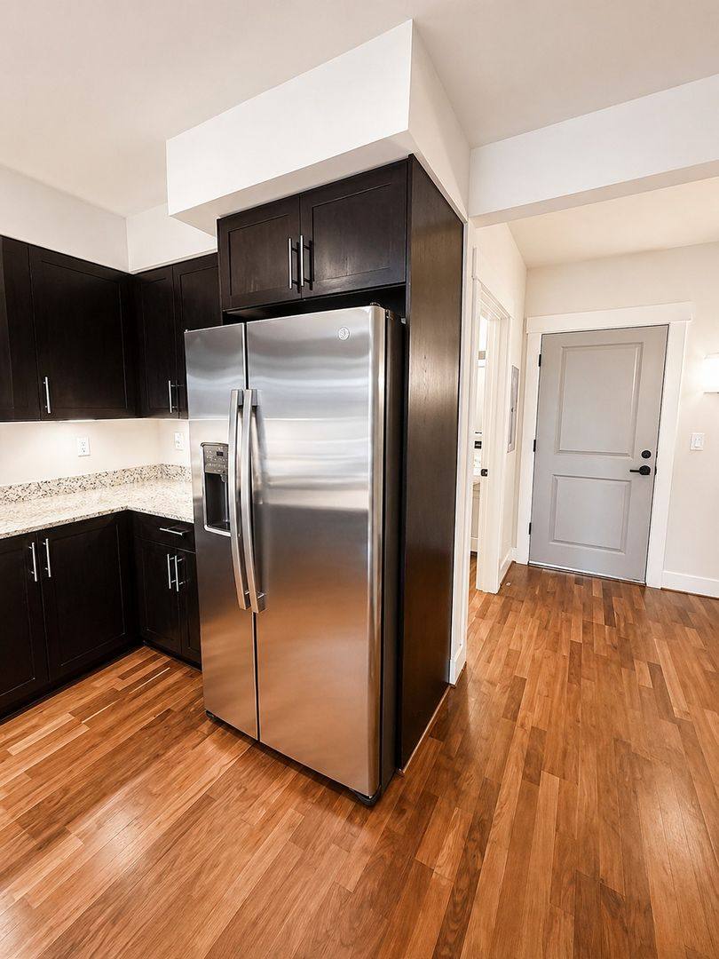Condo for rent at 699 John St, Seattle, WA 98109