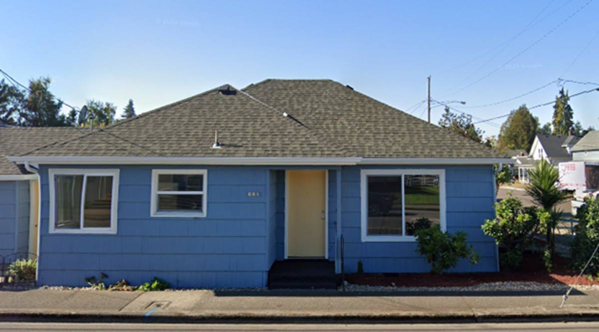 Apartment for rent at 683-685 N First Ave, Stayton, OR 97383