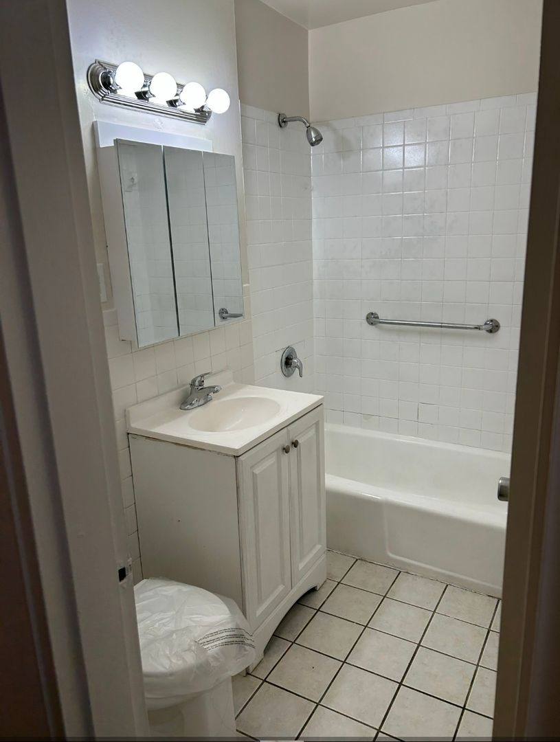 Apartment for rent at 1500 Hamilton St, Allentown, PA 18102