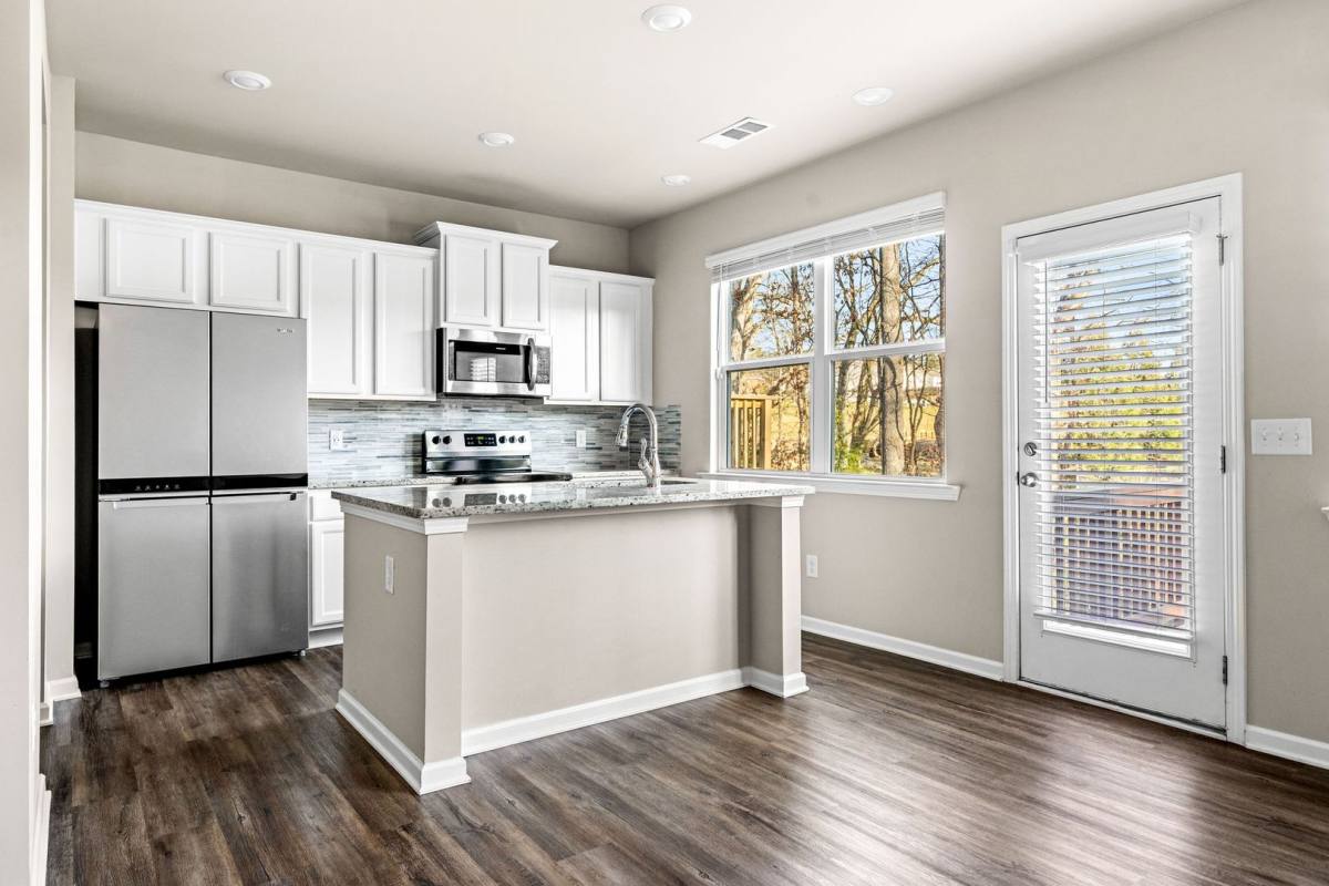 Townhouse for rent at 217 Whitetail Circle, Canton, GA 30115