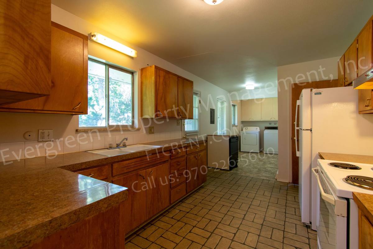 House for rent at 1117 Fairview Dr, Fort Collins, CO 80521
