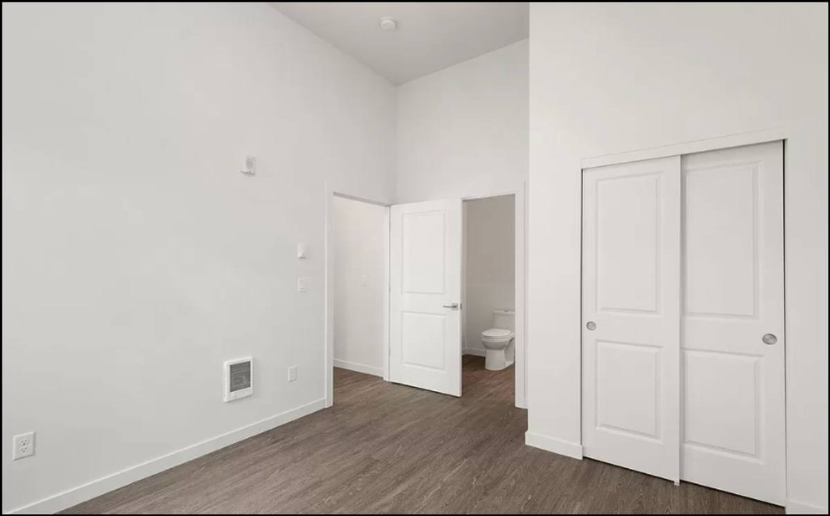 Apartment for rent at 1524 N Sumner St, Portland, OR 97217