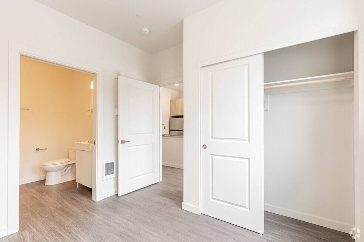 Apartment for rent at 1524 N Sumner St, Portland, OR 97217