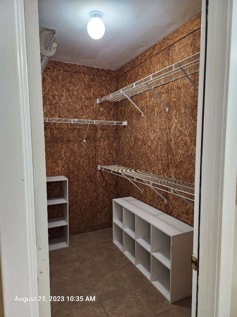 House for rent at 531 E Miracle Strip Pk #11, Mary Esther, FL 32569