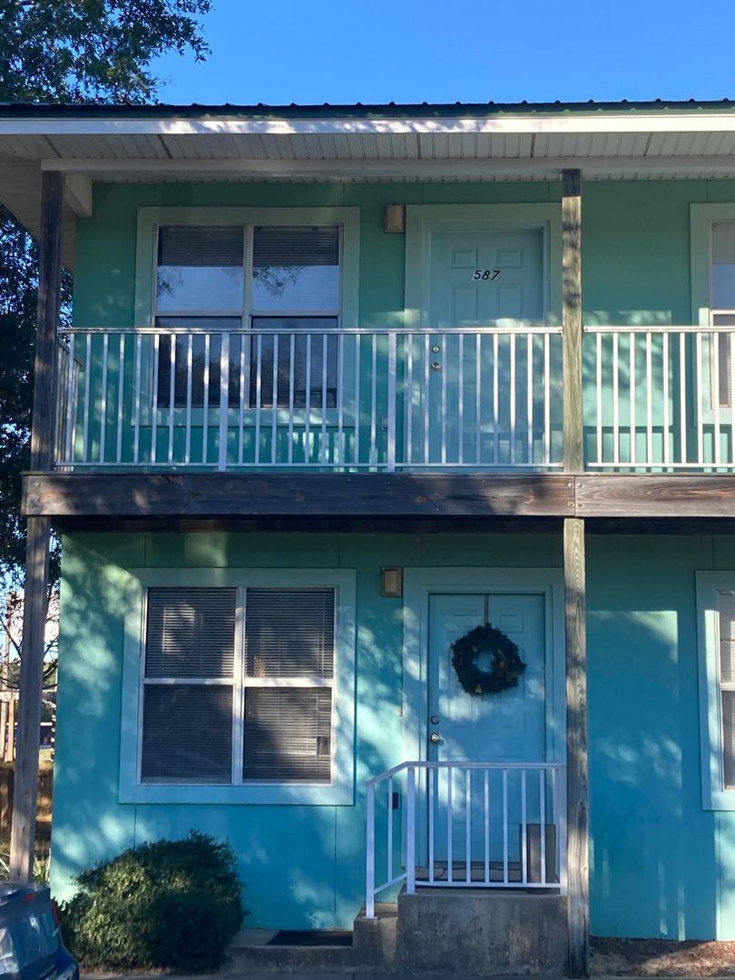 Apartment for rent at 587 Florosa Court, Mary Esther, FL 32569