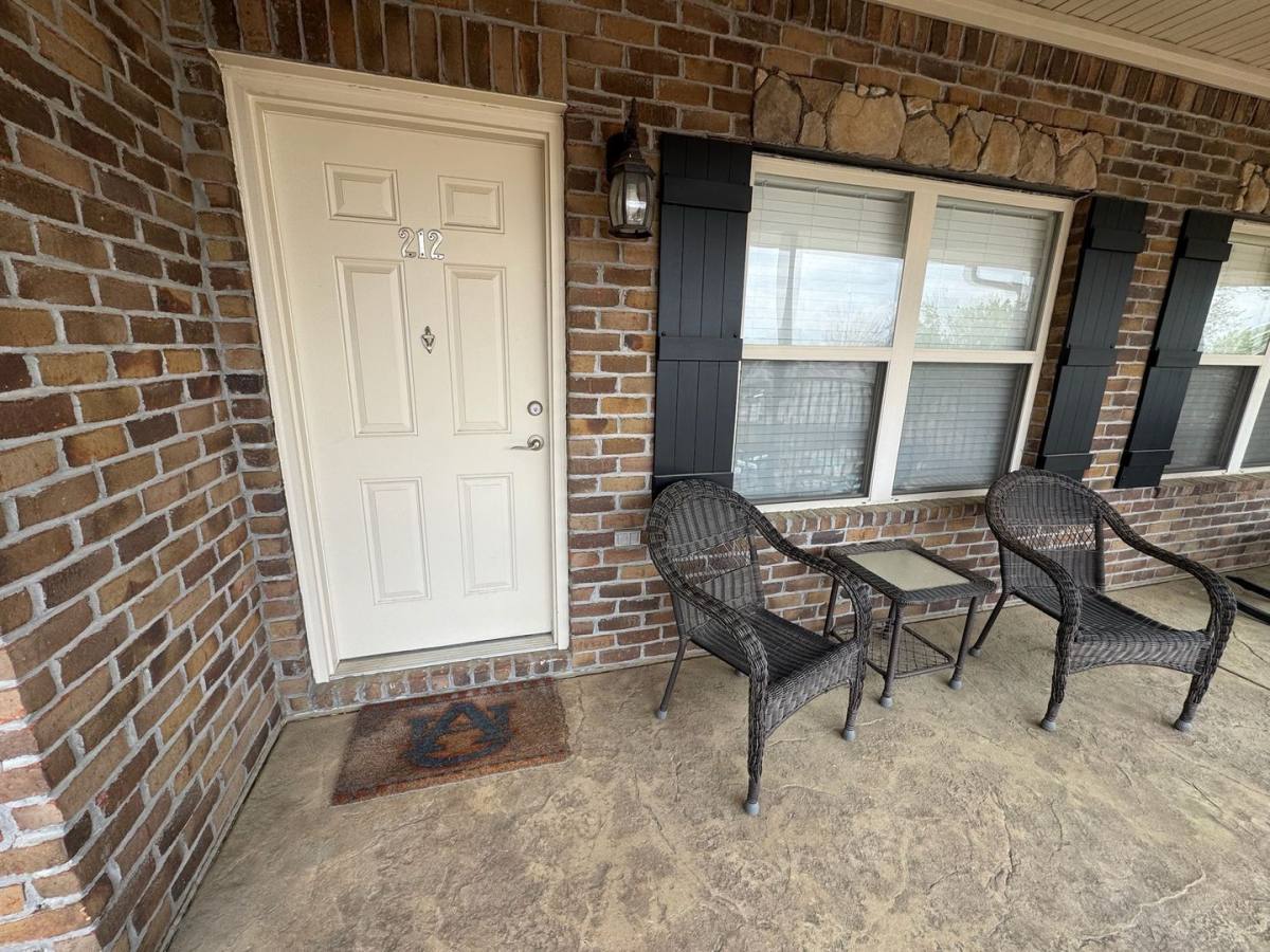 Condo for rent at 836 W Glenn Ave, Auburn, AL 36832