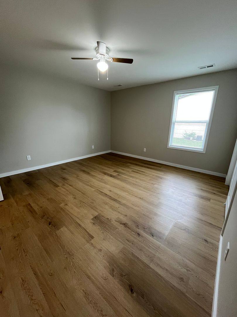 Apartment for rent at 225, 239, 251 S Park, Sullivan, MO 63080