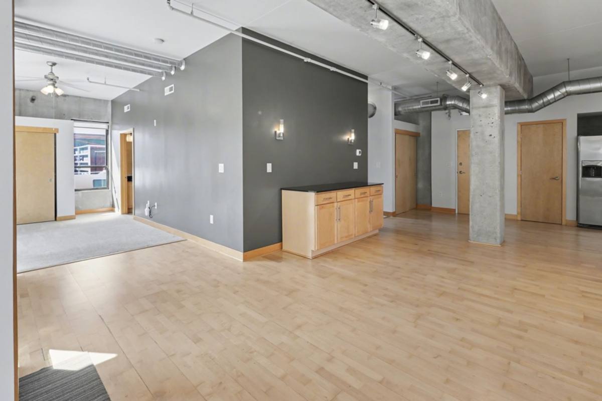 Apartment for rent at 119 4th St, Des Moines, IA 50309