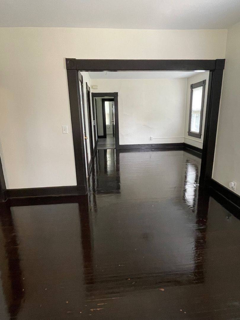 Apartment for rent at 41 Clarendon St, Springfield, MA 01109