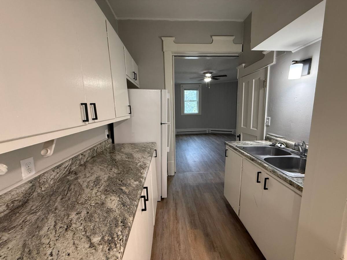 Apartment for rent at 717 5th Ave S, La Crosse, WI 54601