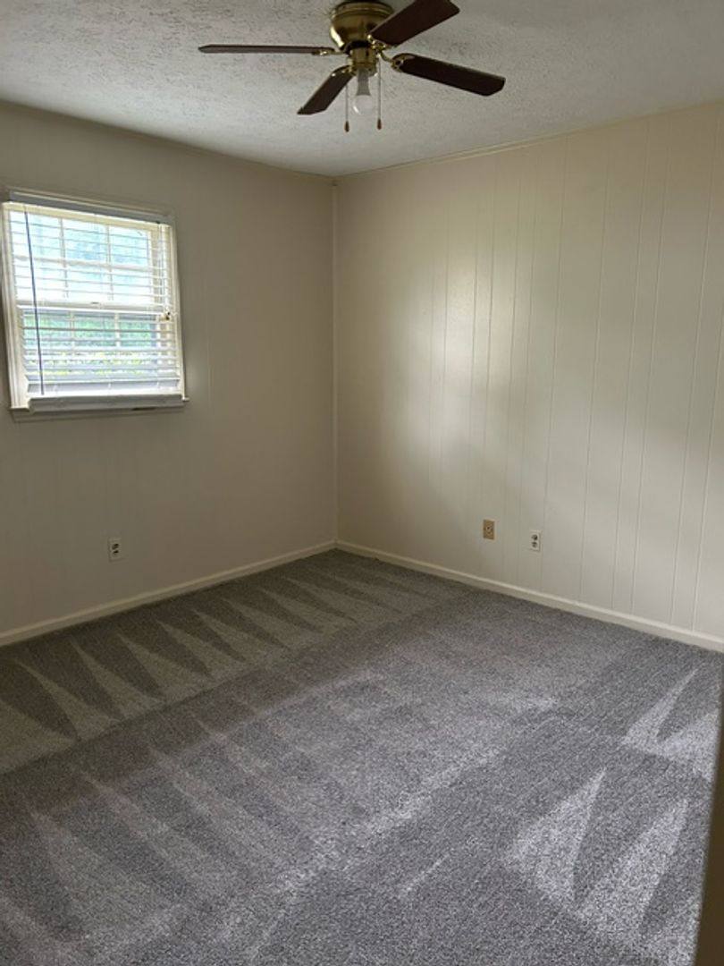 Apartment for rent at 1128 Jamerson Rd, Danville, VA 24540