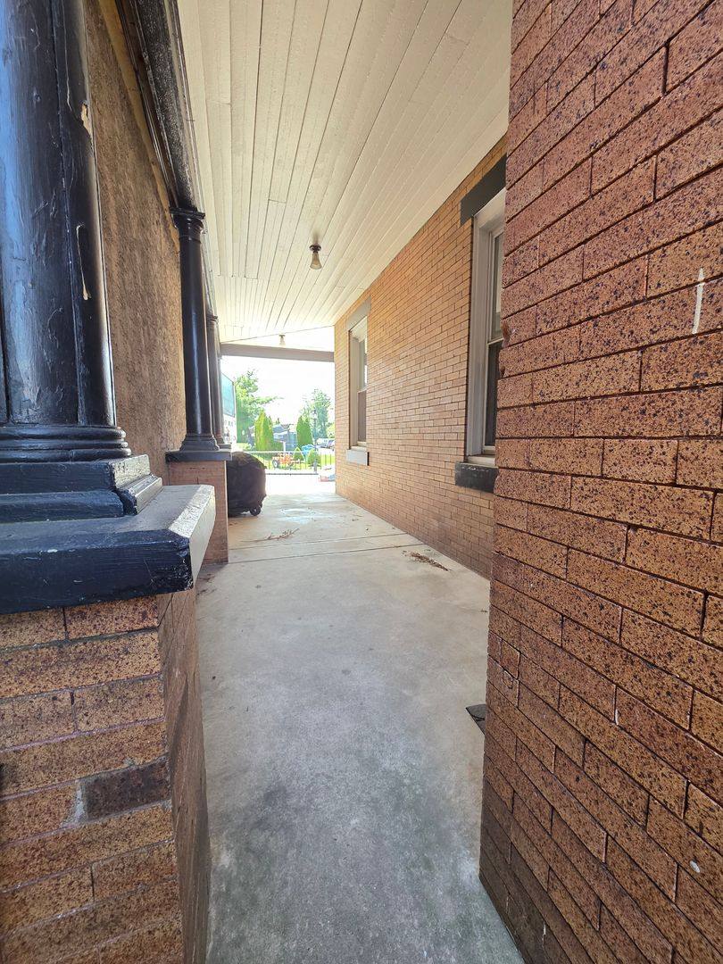 Apartment for rent at 5 Huntingdon Pike, Jenkintown, PA 19046
