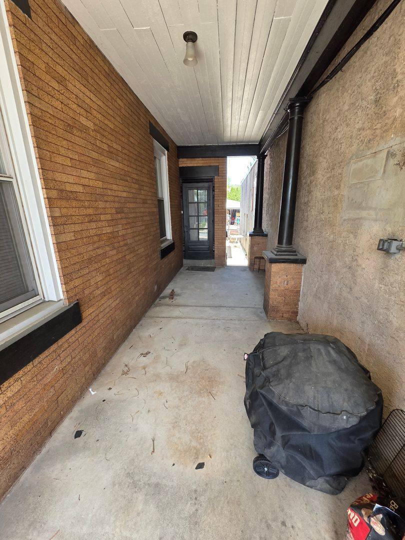 Apartment for rent at 5 Huntingdon Pike, Jenkintown, PA 19046