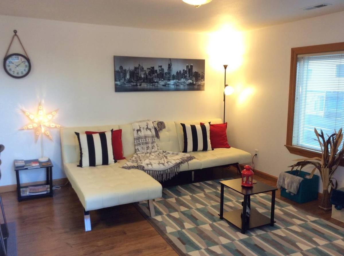 Apartment for rent at 1401-1409 NE 56th St, Seattle, WA 98105