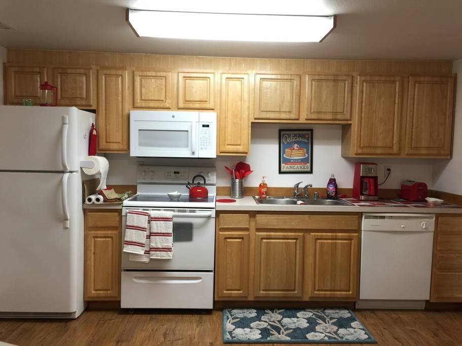 Apartment for rent at 1401-1409 NE 56th St, Seattle, WA 98105
